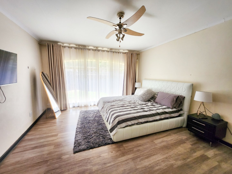4 Bedroom Property for Sale in Wilkoppies North West